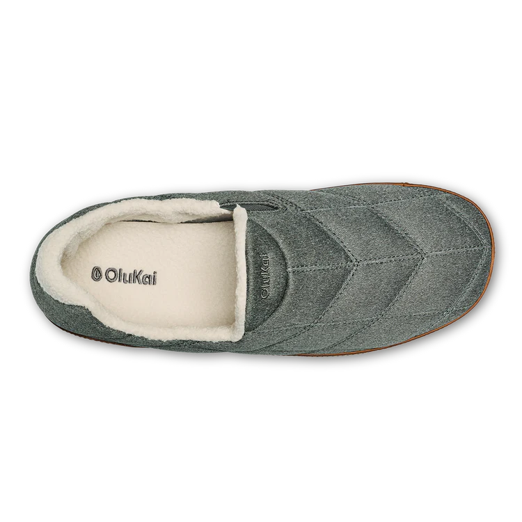 OluKai Men's Pūkuʻi Slipper in Ash/Ash