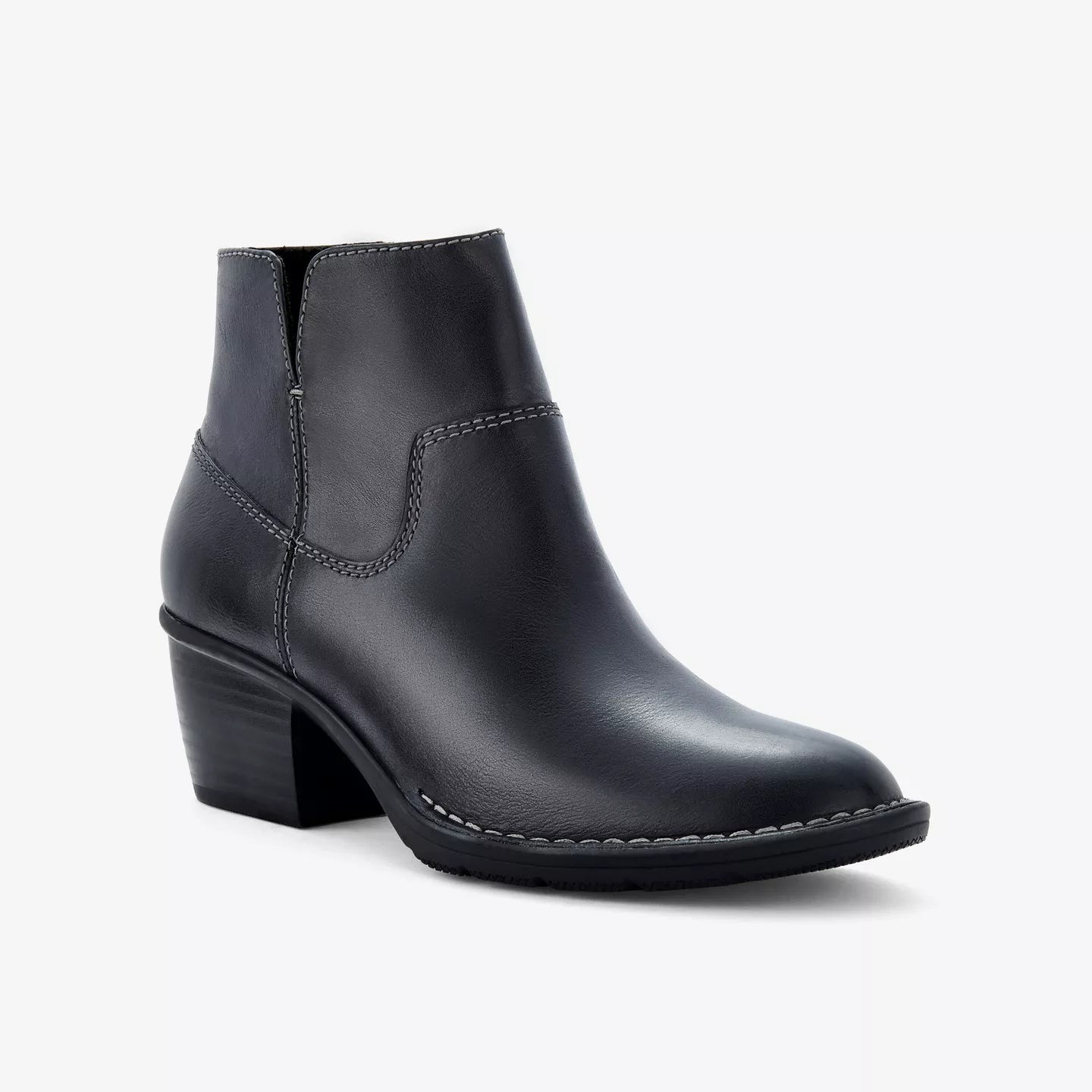 Clarks Women's Kastela Top Ankle Boots in Black