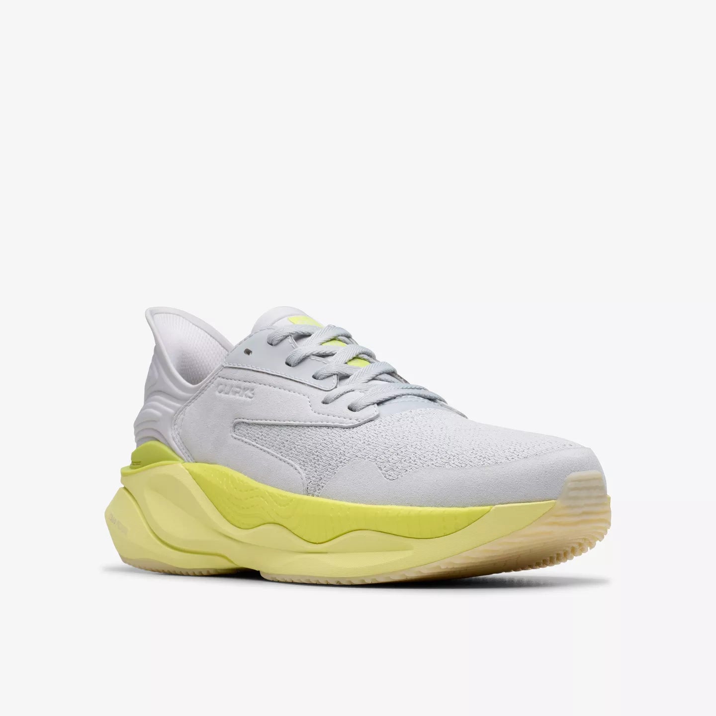 Clarks Men's Pace Sneaker in Lime Combination