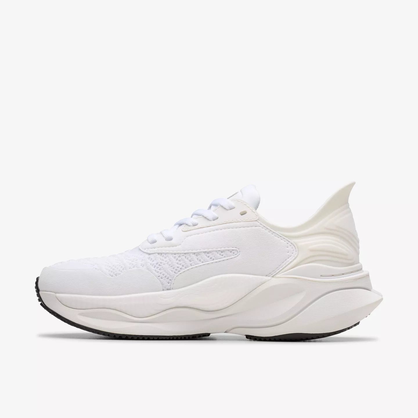 Clarks Women's Pace Sneaker in White