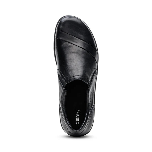 Aetrex Women's Helena Slip On in Black