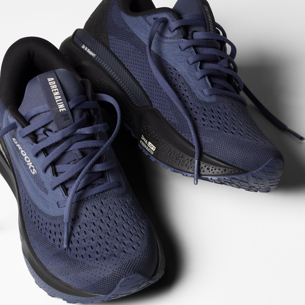 Detail view of Brooks Adrenaline GTS 24 GTX Waterproof Sneaker for women.