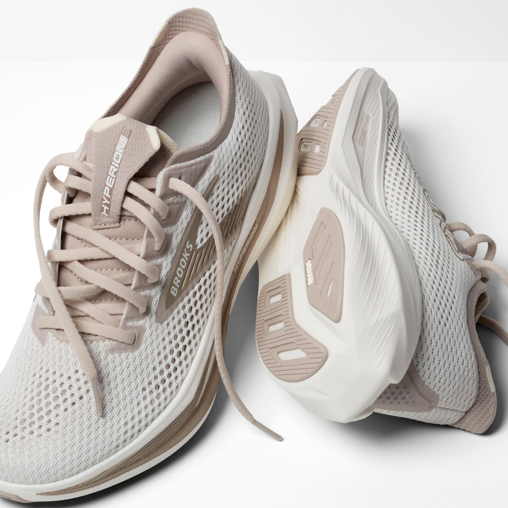 Detail view of Brooks Hyperion 3 Sneaker for women.