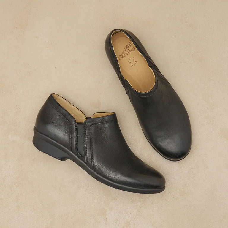 Dansko Women's Cheryl Shootie in Black Burnished Nubuck