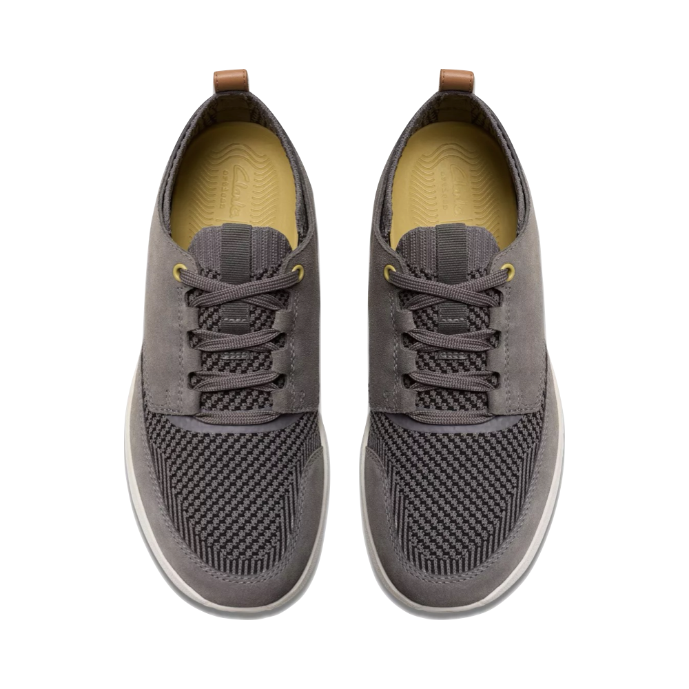 Top-down view of Clarks Easeway Sport Sneaker for men.