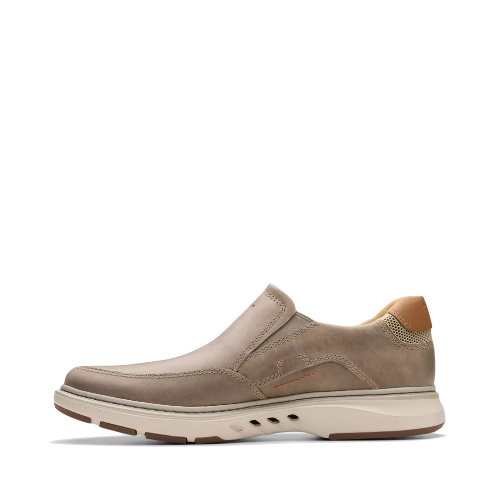 Side (left) view of Clarks Un Briley Step Slip On for men.