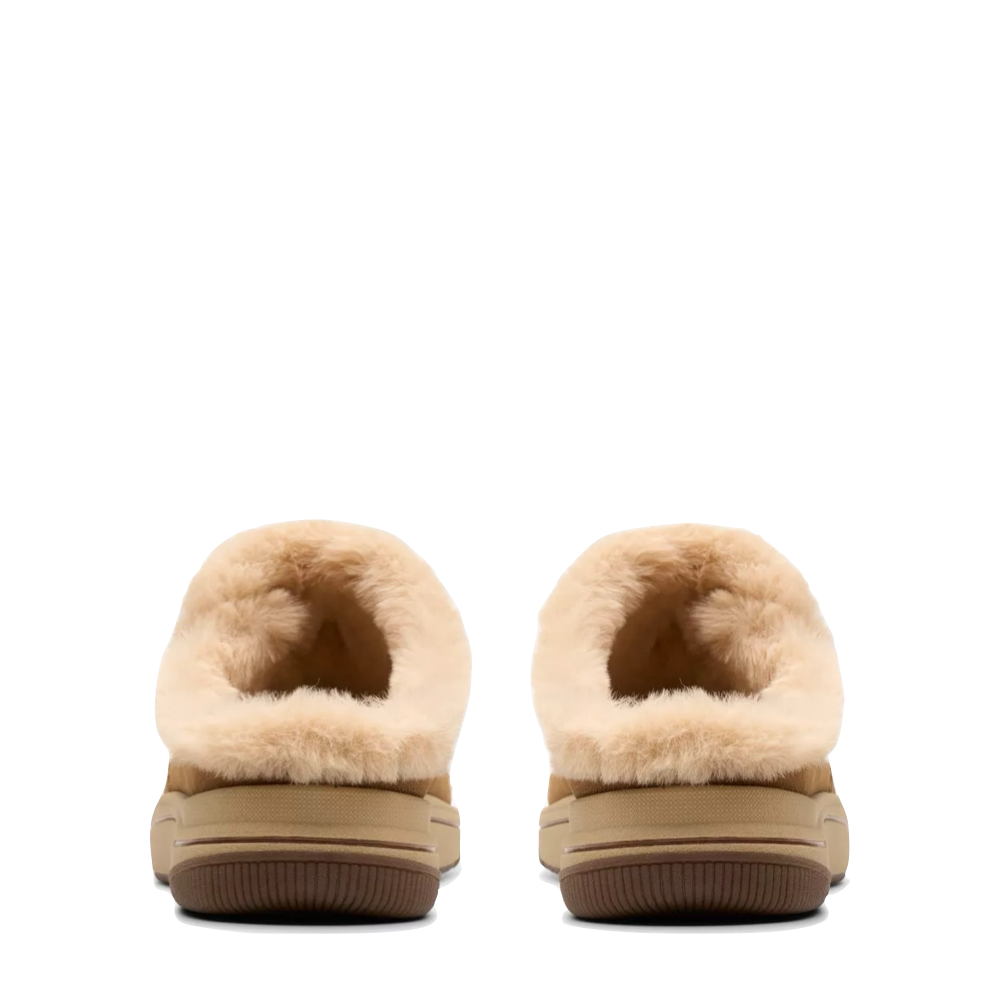 Back view of Clarks Breeze Myth Clog for women.