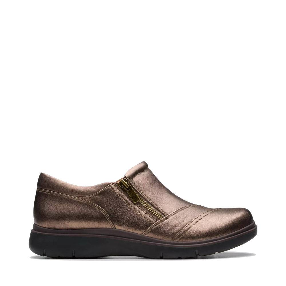 Side (right) view of Clarks Certina Pure Leather Side Zip Slip On for women.