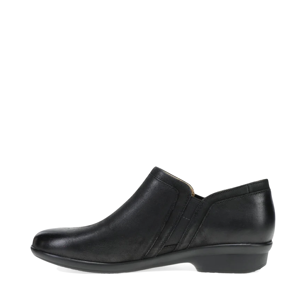 Side (left) view of Dansko Cheryl Shootie for women.
