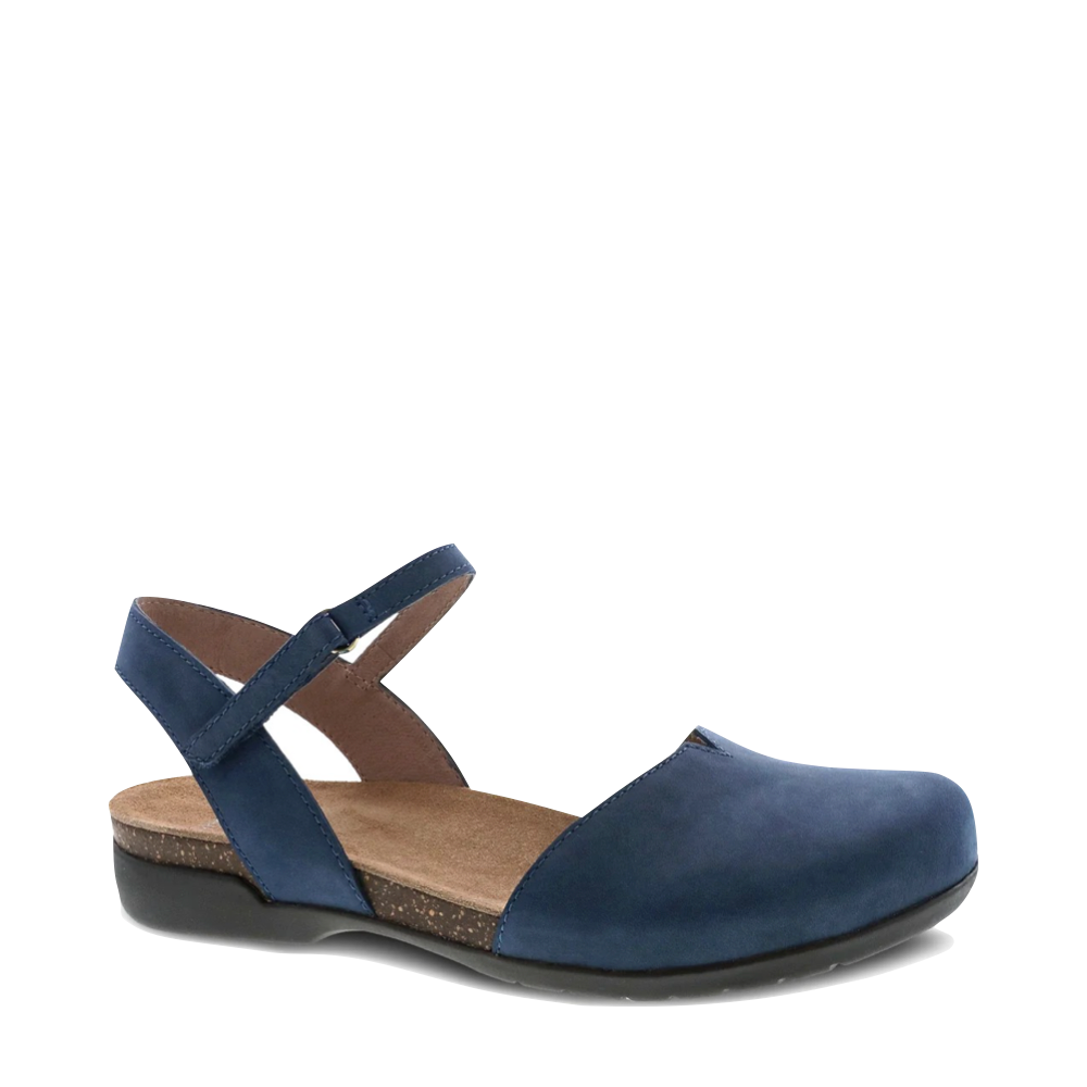 Toe view of Dansko Rowan Closed Toe Sandal for women.