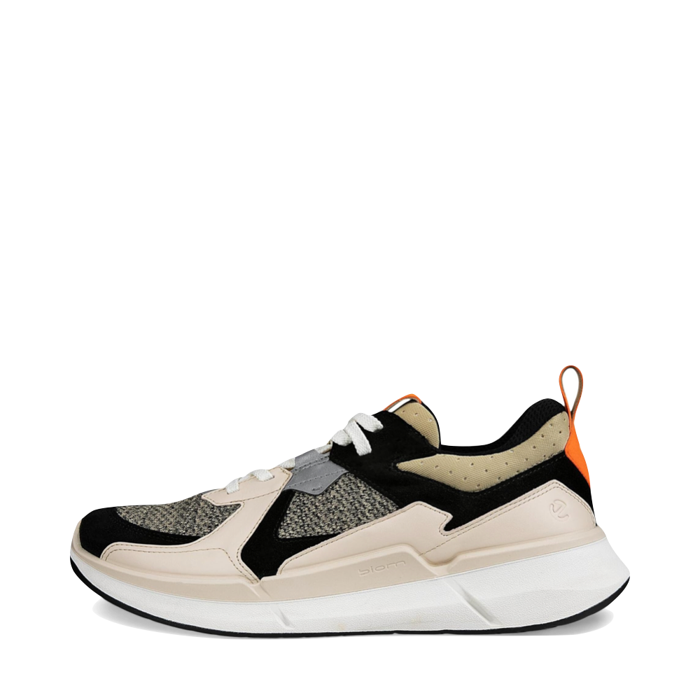 Side (left) view of Ecco Boom 2.2 Sneaker for men.
