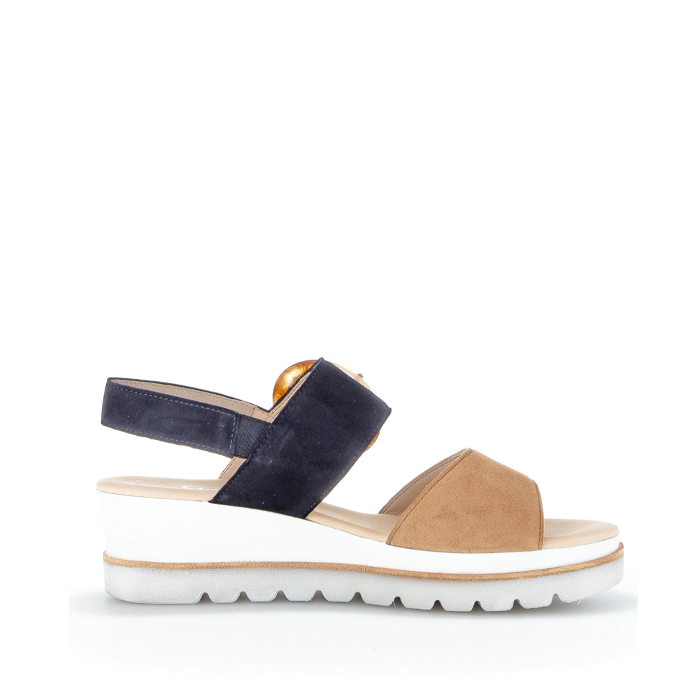 Side (right) view of Gabor Slingback Platform Wedge Sandal for women.