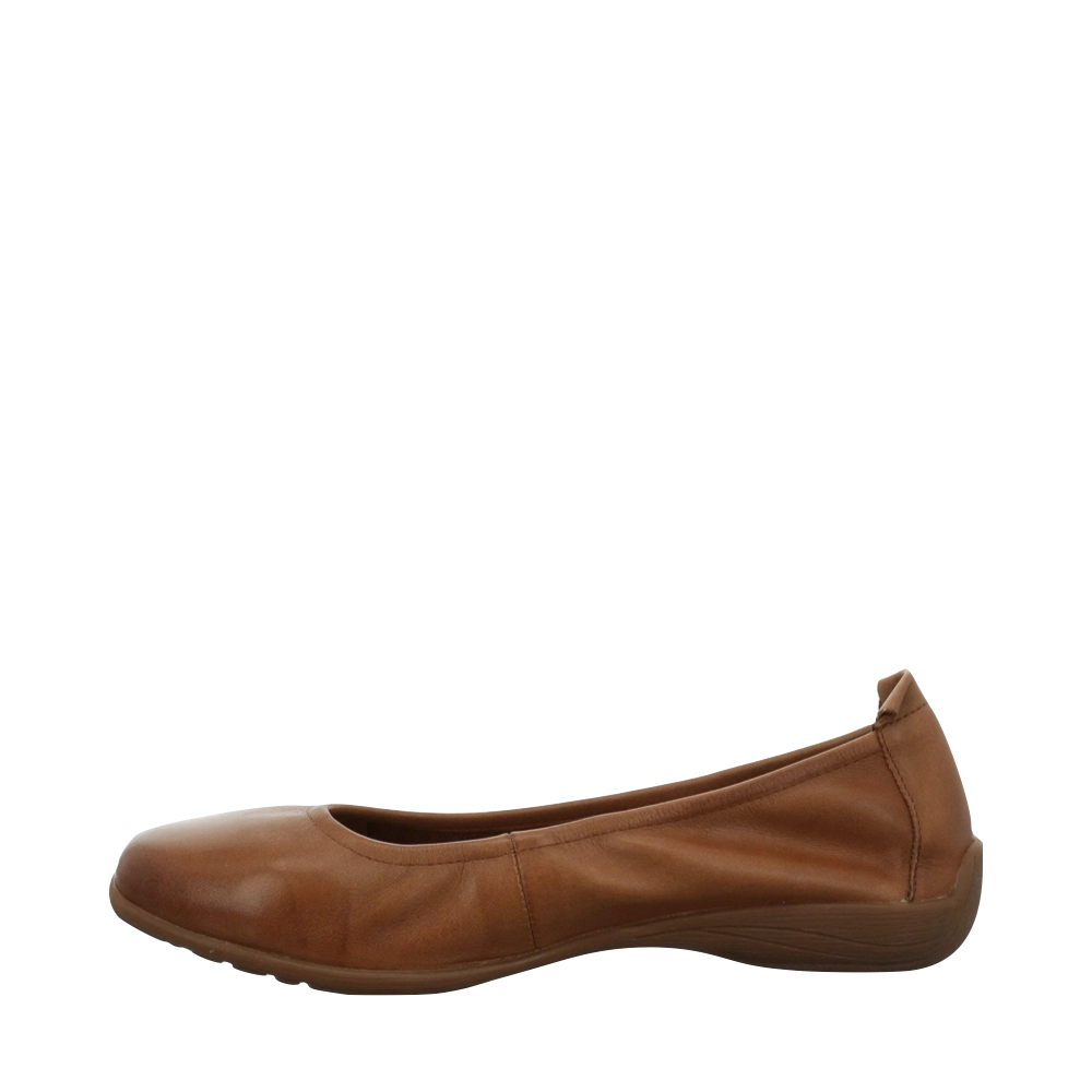Side (left) view of Josef Seibel Fenja 01 Leather Flat for women.