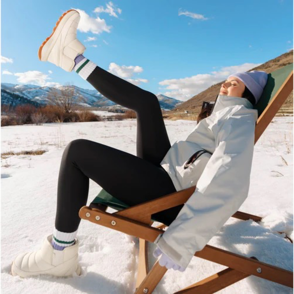 Model view of Kizik Juno 2 Low Hands Free Slipp On Boot for women.