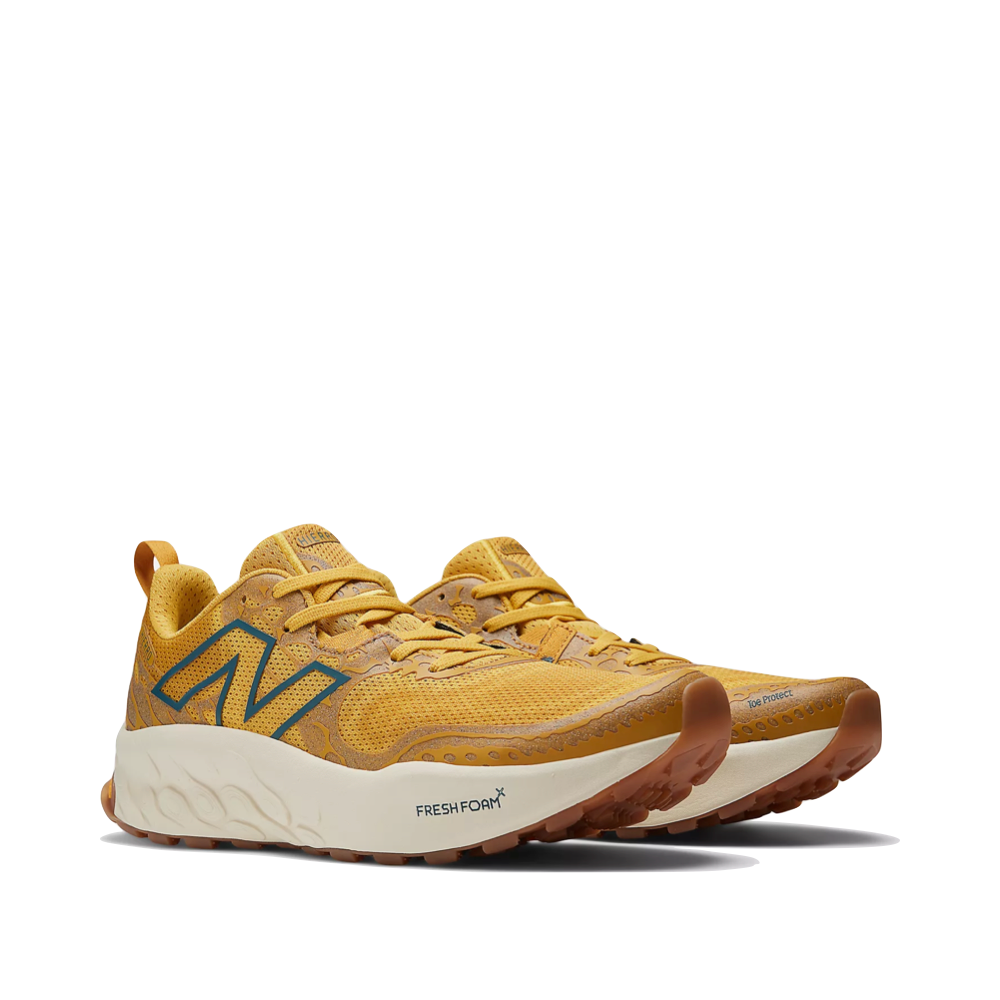 Mudguard and Toe view of New Balance Fresh Foam X Hierro v8 Sneaker for men.