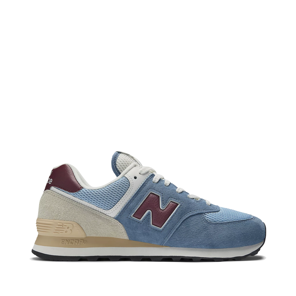 Side (right) view of New Balance 574 Sneaker for women.