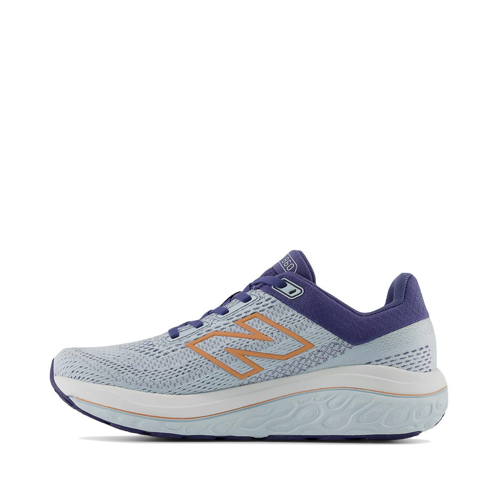 Side (left) view of New Balance Fresh Foam X 860v14 Sneaker for women.