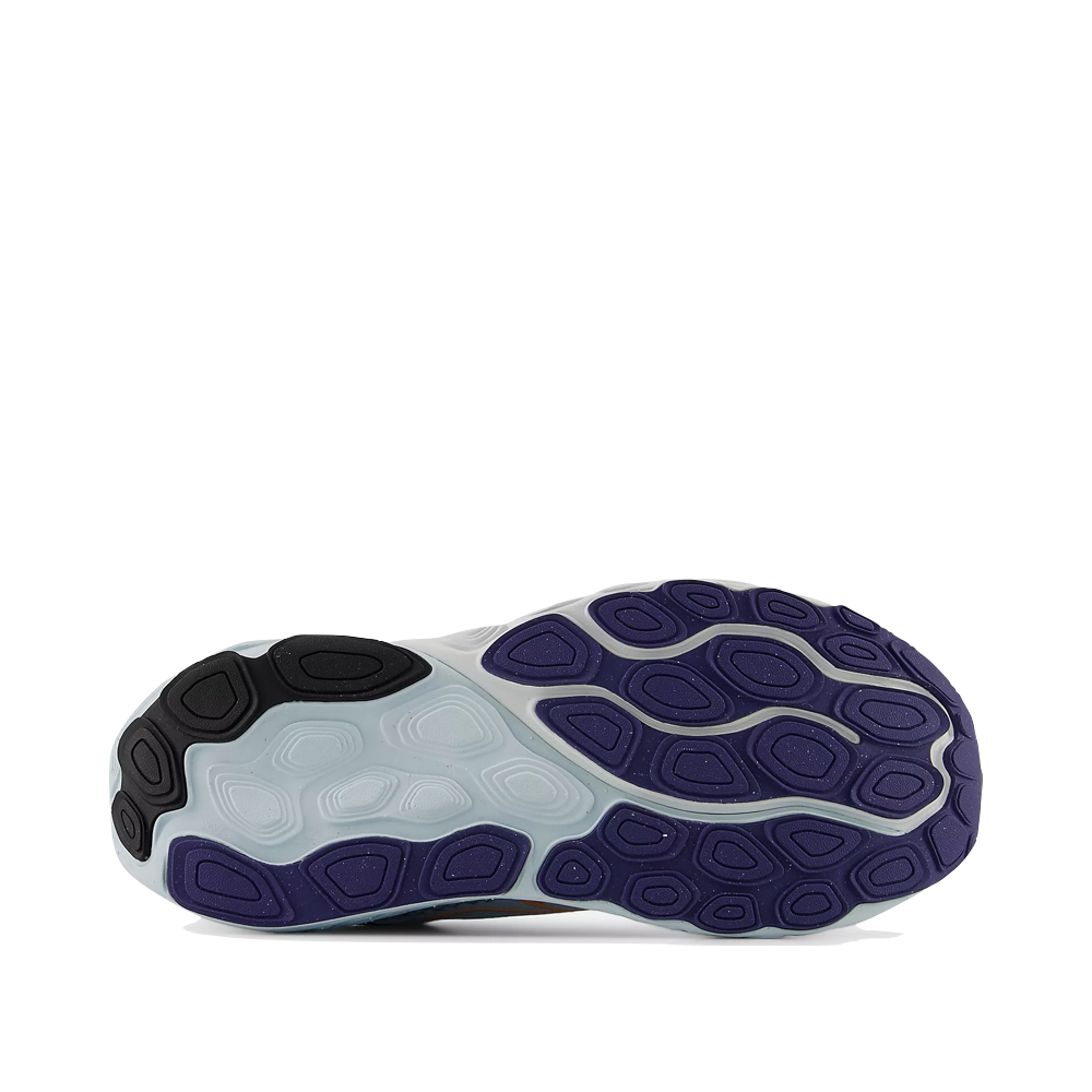 Bottom view of New Balance Fresh Foam X 860v14 Sneaker for women.