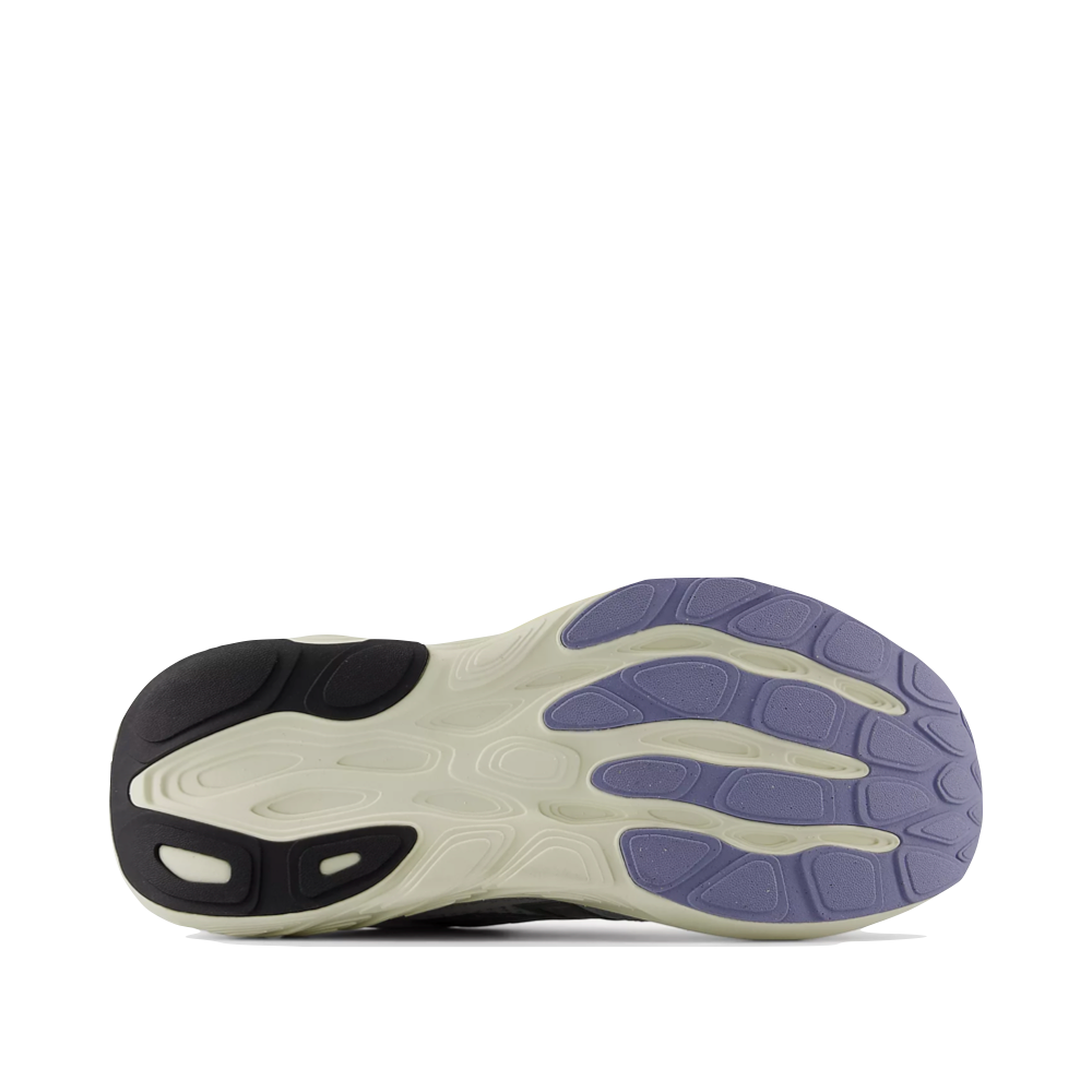 Bottom view of New Balance Fresh Foam X880 v15 Sneaker for women.