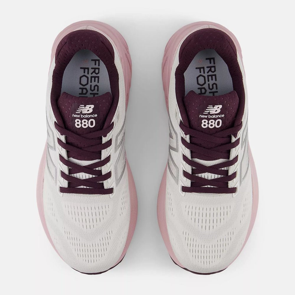 Top-down view of New Balance Fresh Foam X 880 v15 Sneaker for women.
