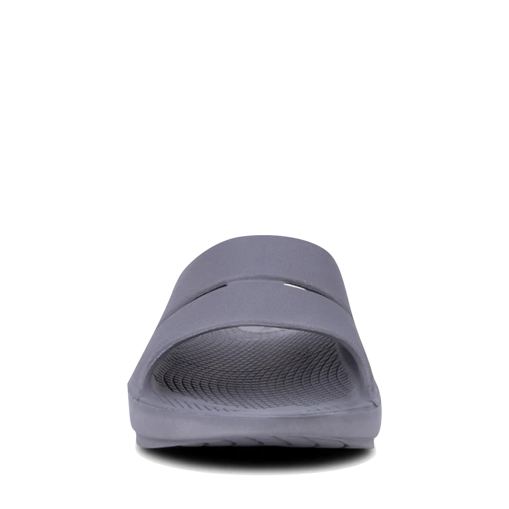 Front view of OOfos OOahh Slide Sandal.