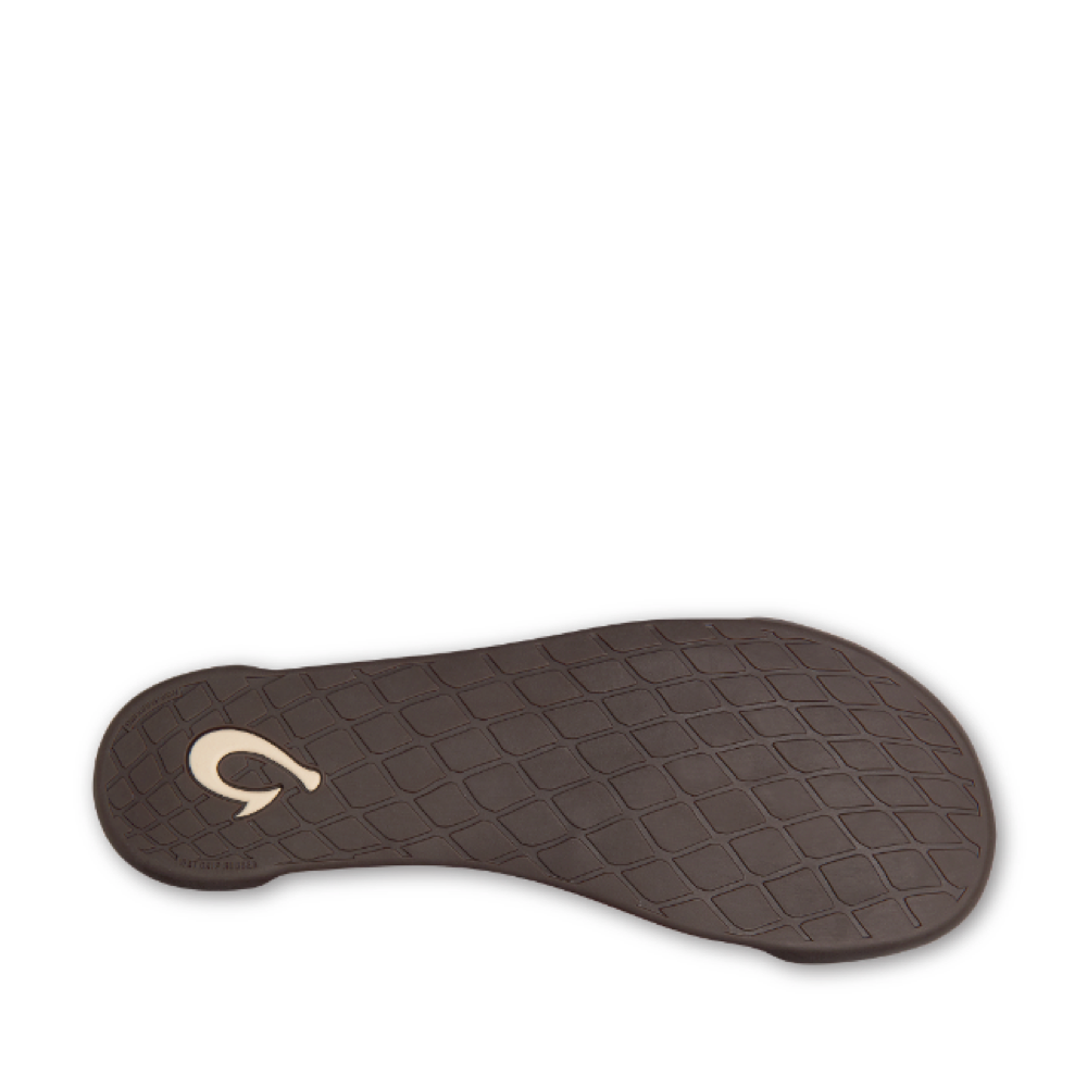 Bottom  view of OluKai Kipuka Hulu Slipper for men.