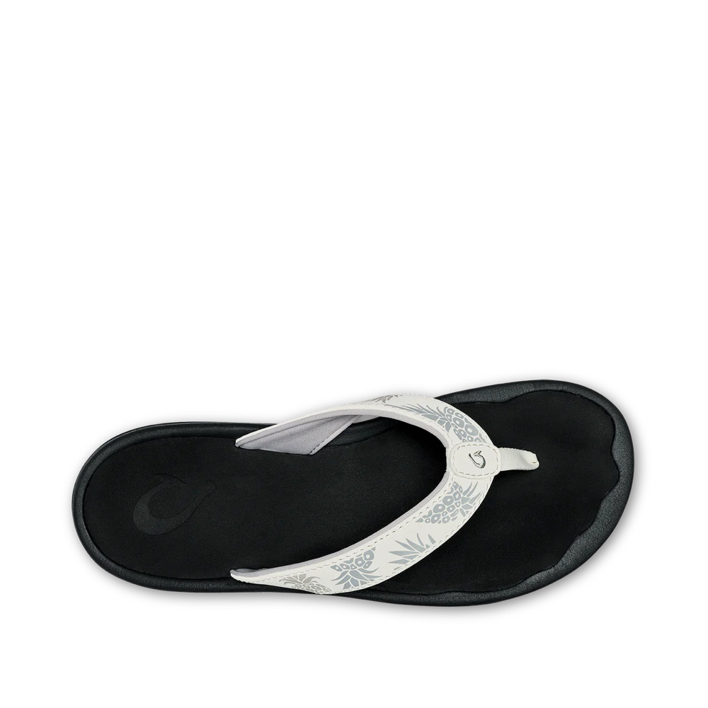 Top-down view of OluKai Ohana Thong Sandal for women.