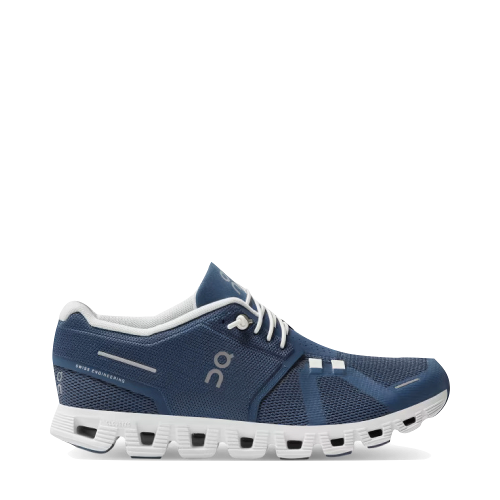 Side (right) view of On Cloud 5 Sneaker for women.