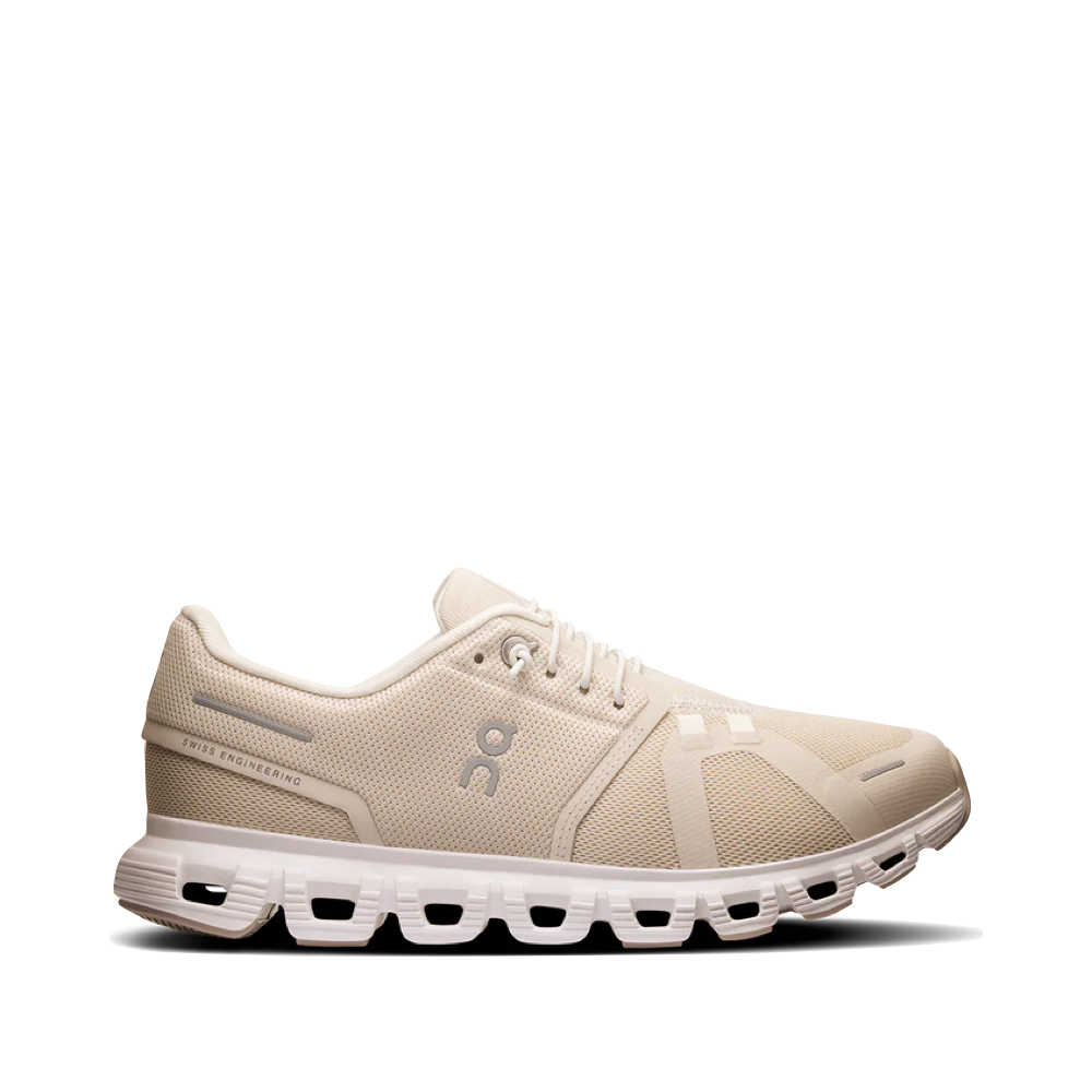 Side (right) view of On Cloud 6 Sneaker for women.