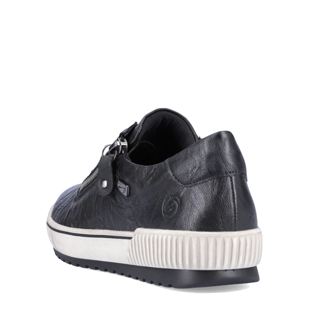 Heel view of Remonte Maditta 00 Waterproof Sneaker for women.