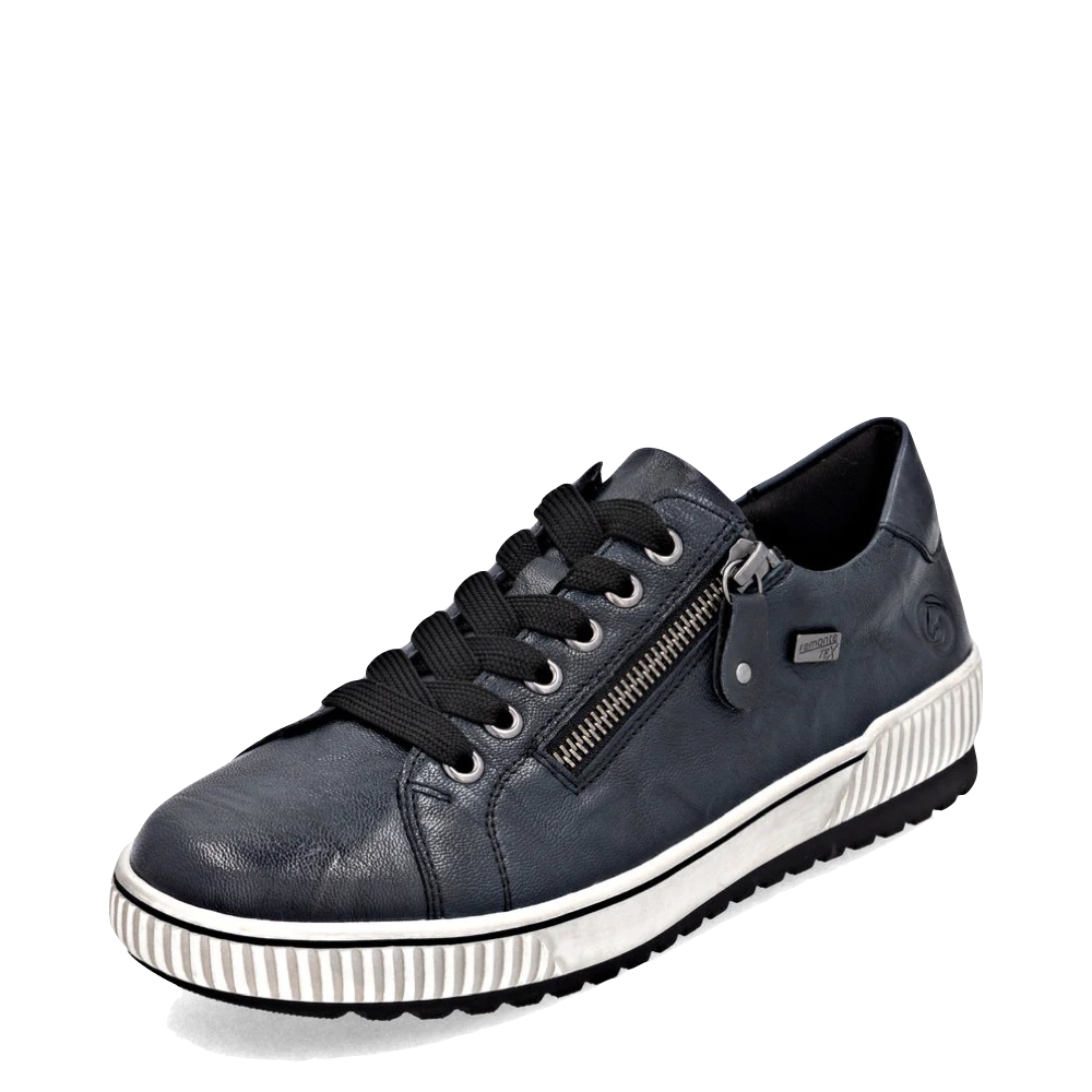 Mudguard and Toe view of Remonte Maditta 00 Waterproof Sneaker for women.