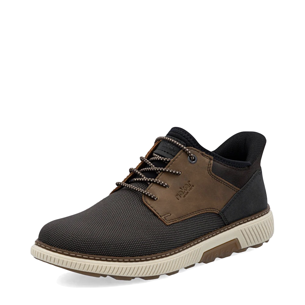 Mudguard and Toe view of Rieker Stan 57 Shoe for men.