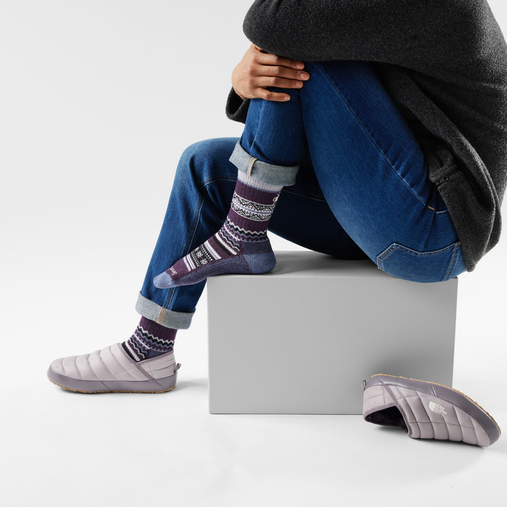 Model view of Smartwool Everyday Cozy Snowed In Sweater Crew Socks for women.