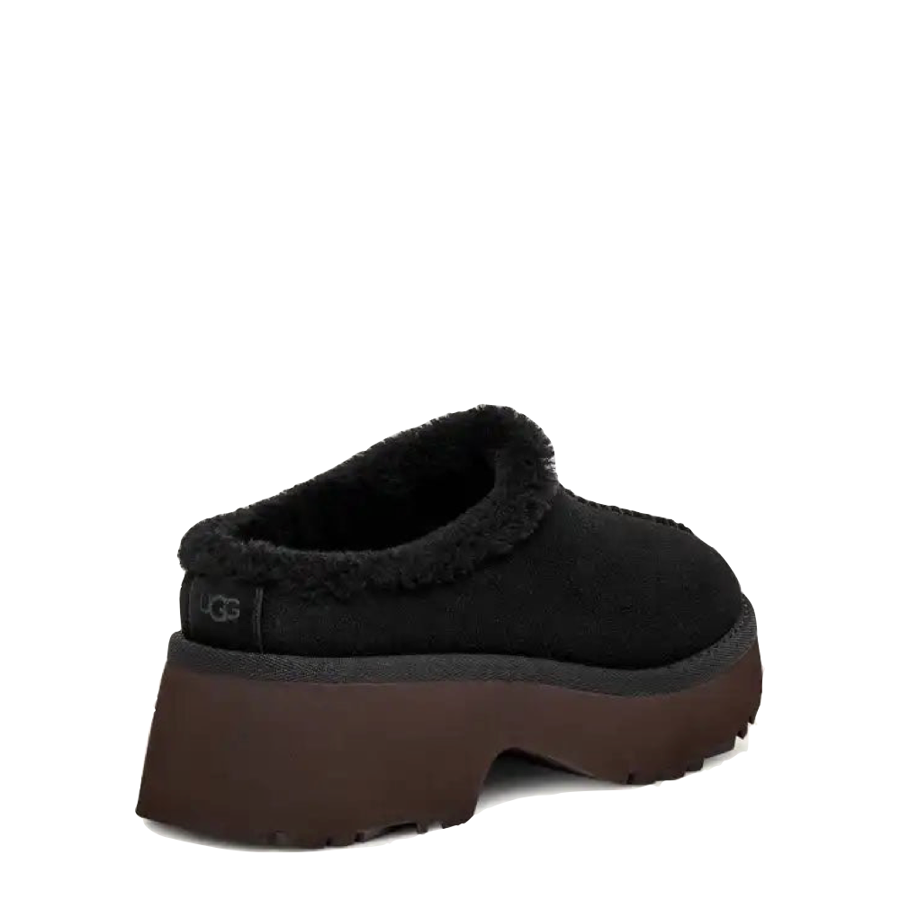Heel view of Ugg New Heights Cozy Clog for women.