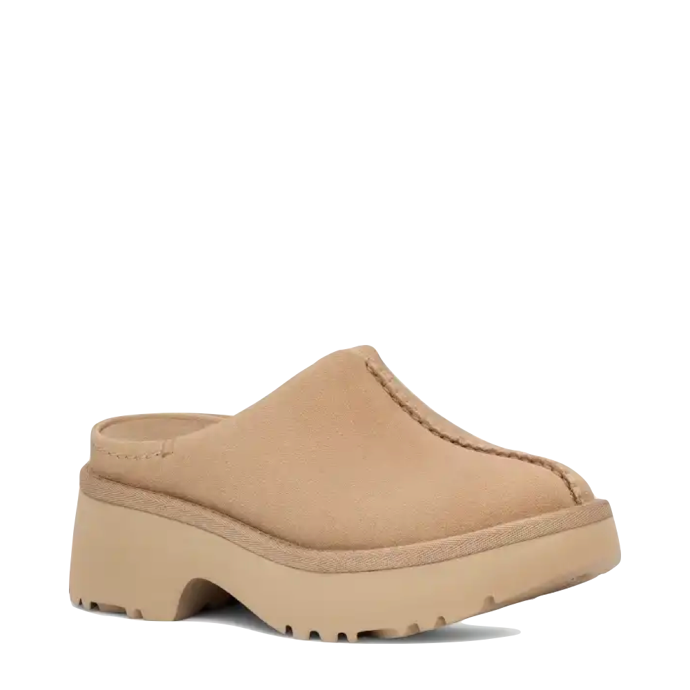 Toe view of Ugg New Heights Heeled Clog for women.
