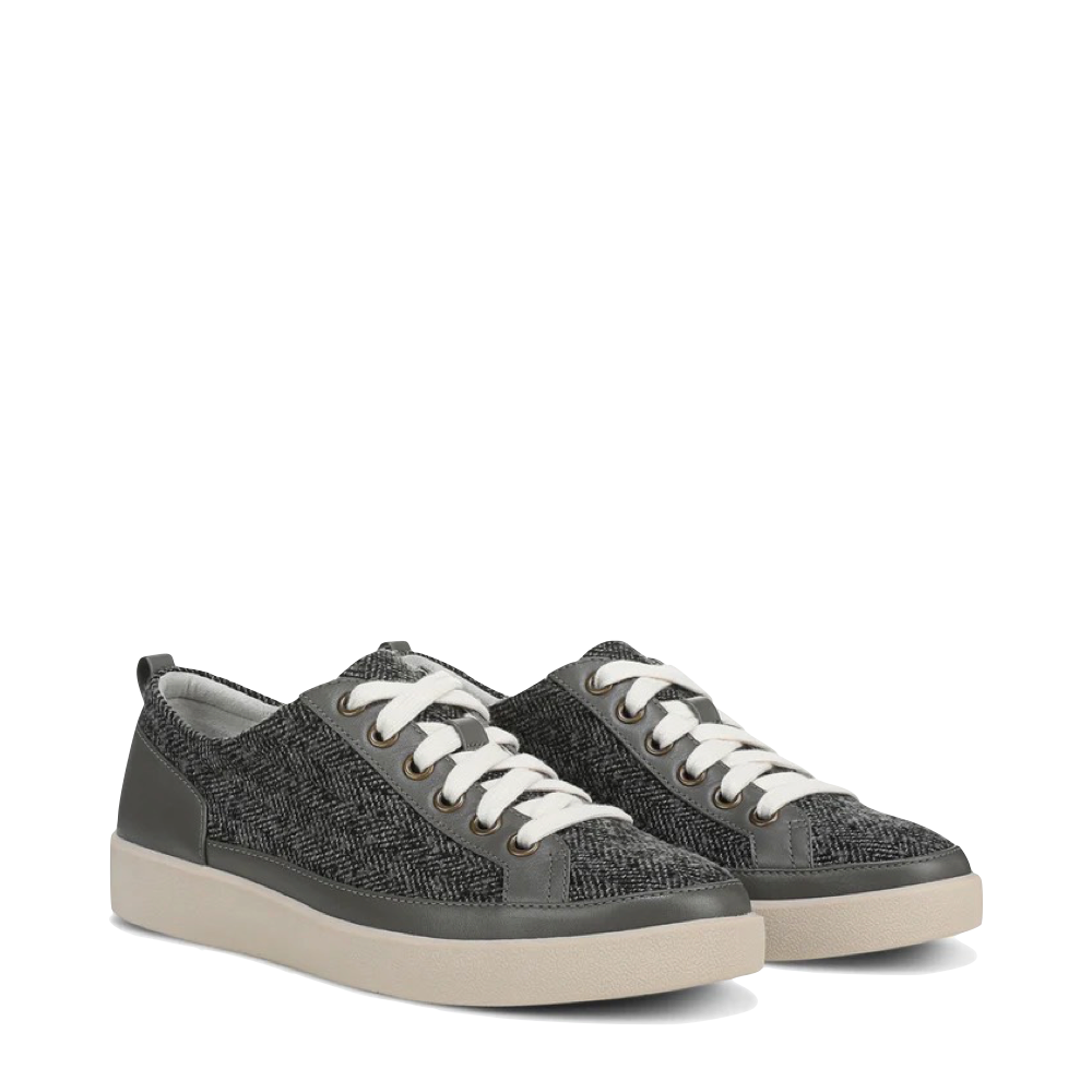 Mudguard and Toe view of Vionic Winny Leather Tie Sneaker for women.
