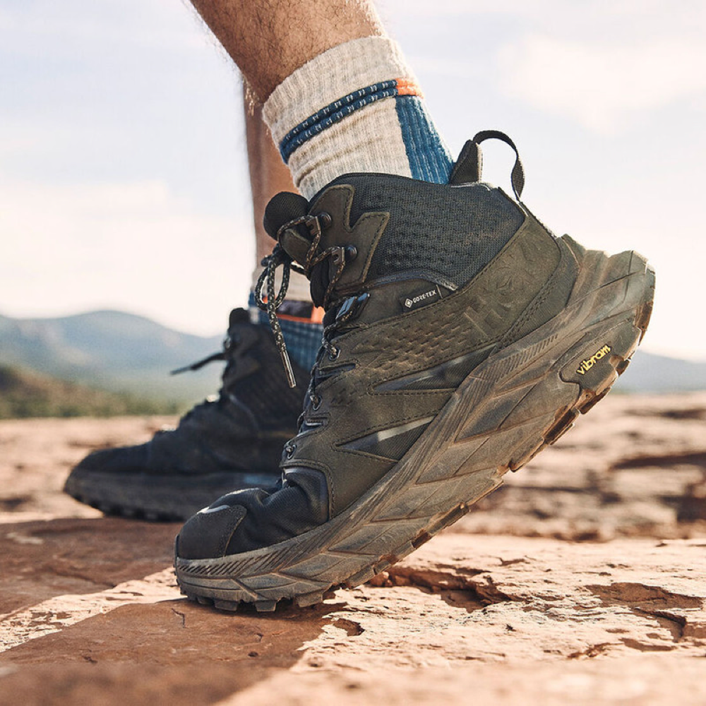 Hoka Men's Anacapa Mid GTX Waterproof Leather Hiker in Black