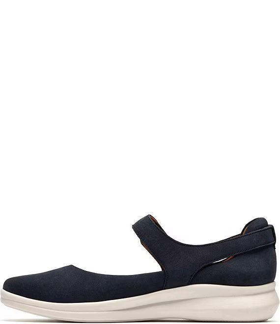 Clarks Women's Lynell Strap Mary Jane in Navy Nubuck