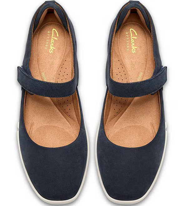 Clarks Women's Lynell Strap Mary Jane in Navy Nubuck