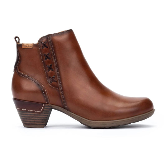 Pikolinos Women's Rotterdam 25 Leather Side Zip Ankle Boot in Cuero Tan
