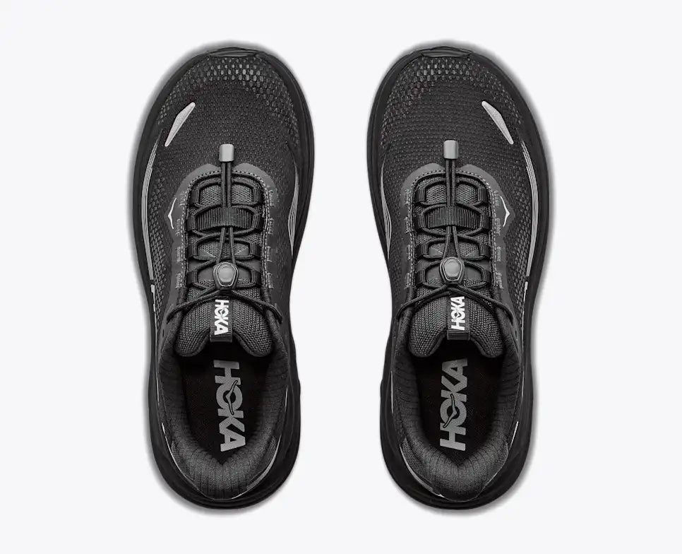 Hoka Men's Clifton 11 GTX Sneaker in Black/Black