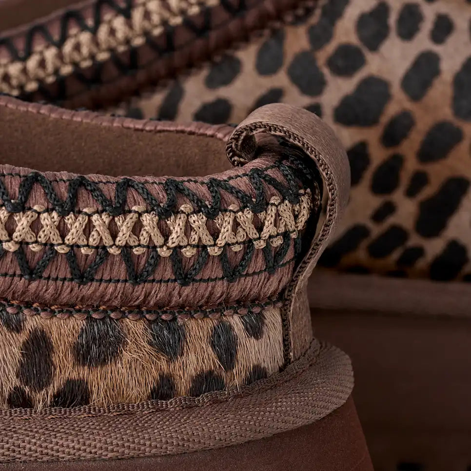 UGG Women's Tazz Caspian in Burnt Cedar