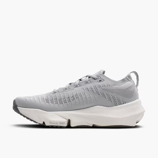 Brooks Women's Glycerin Flex Sneaker in Harbor Mist/Poppy Seed/Pink