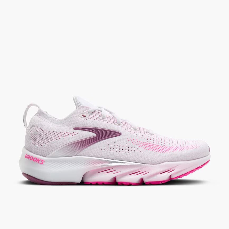 Brooks Women's Glycerin Flex Sneaker in White/Cyber Pink/Argyle