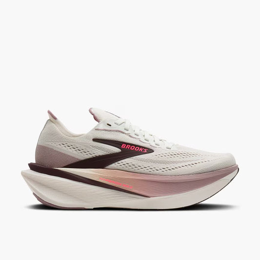 Brooks Women's Hyperion Max 4 Sneaker in Coconut/Raisin/Pink
