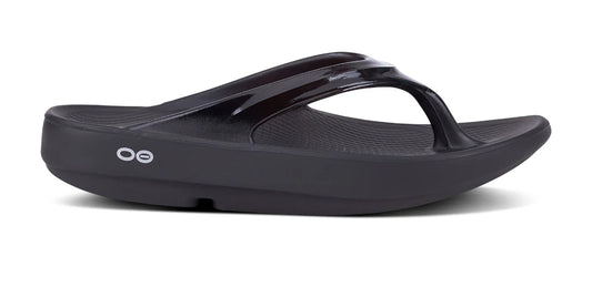 OOfos Women's OOlala Flip Sandal in Black