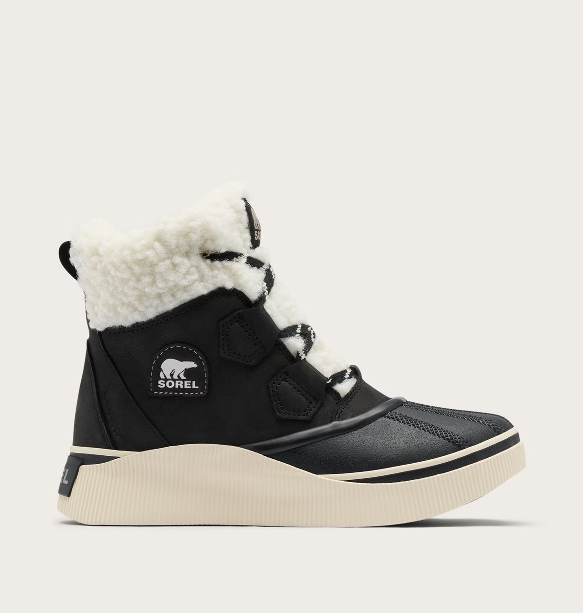 Sorel Women's Out N About IV Chillz Winter Boot in Black/Sea Salt