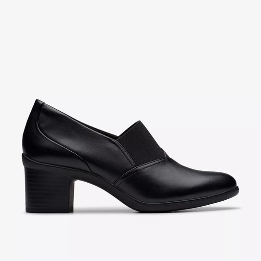 Clarks Women's Shaya Tess Heeled Shoe in Black