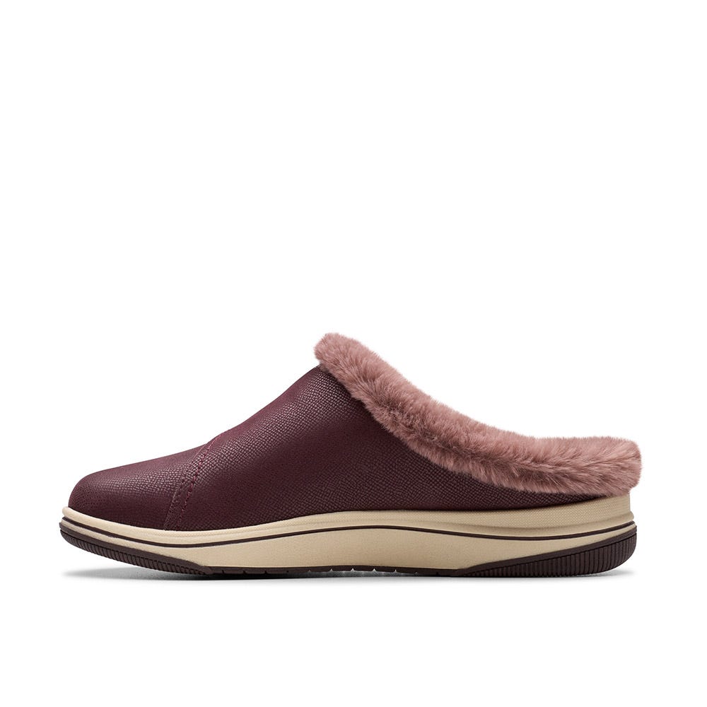 Clarks Women's Breeze Myth Clog in Merlot