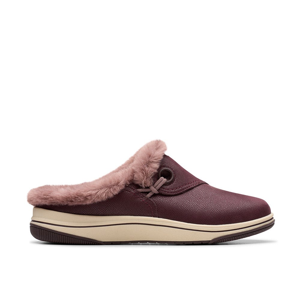 Clarks Women's Breeze Myth Clog in Merlot